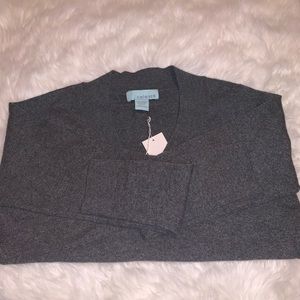 100% Cashmere V-neck